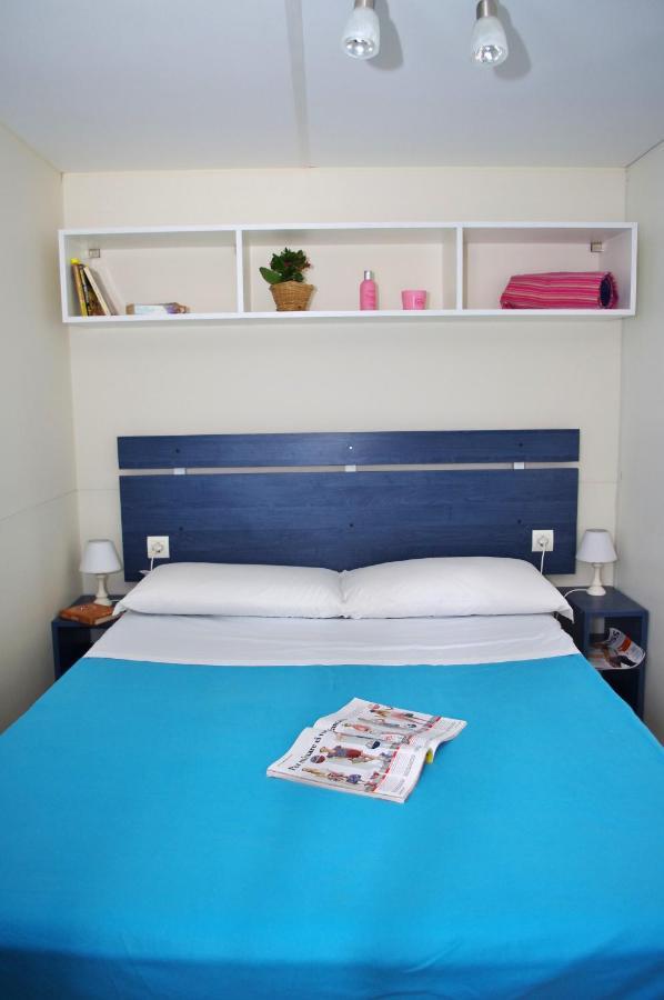 Happy Camp Mobile Homes In Camping Villaggio Lamaforca Carovigno Exterior photo