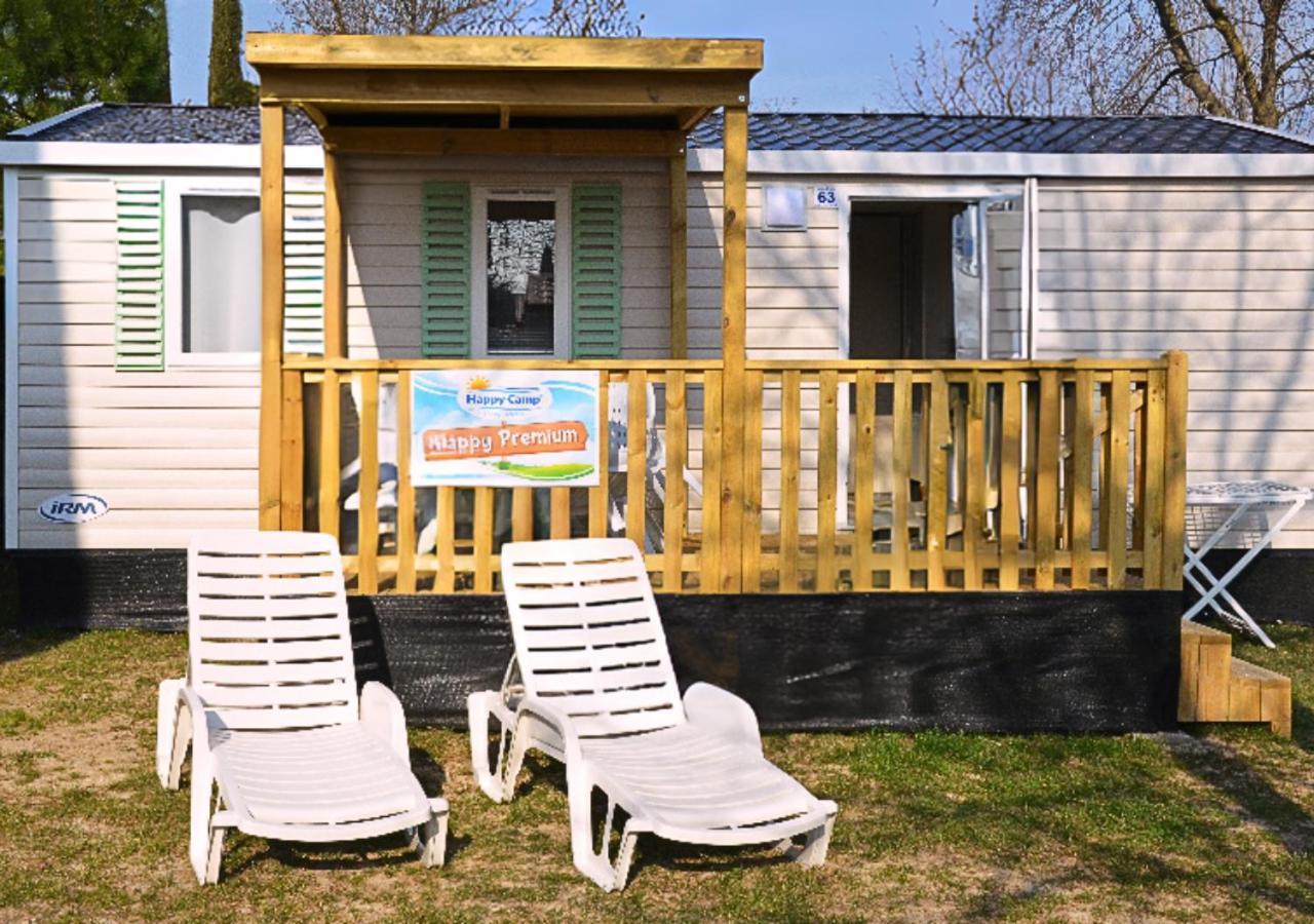 Happy Camp Mobile Homes In Camping Villaggio Lamaforca Carovigno Exterior photo